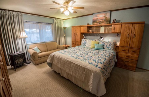 Page Bed & Breakfast | Experience Canyon Colors Bed and Breakfast: Rated 9.4/10