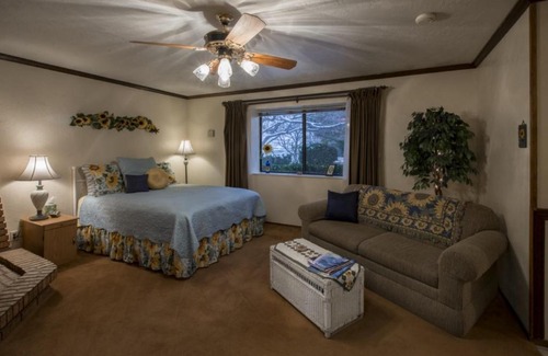 Page Bed & Breakfast | Experience Canyon Colors Bed and Breakfast: Rated 9.4/10