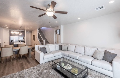 St. George Villa | Guest Rated 10/10: Canyon Crest Escape with Resort Amenities