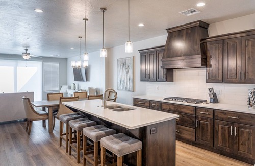 St. George Villa | Guest Rated 10/10: Canyon Crest Escape with Resort Amenities
