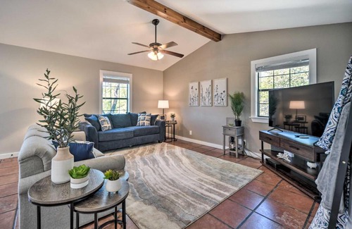 Canyon Lake House | Relaxing Canyon Lake Hideaway with Hot Tub and Fire Pit