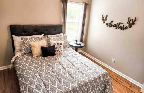 Canyon Lake Villa | Pet-Friendly Canyon Lake Oasis Steps from Boat Ramp