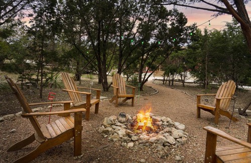 Canyon Lake House | Scenic Canyon Lake Retreat: Hot Tub, Fire Pit & Ocean Views