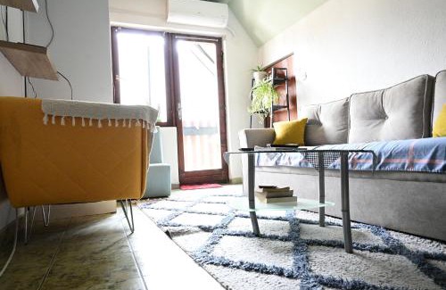 Dolna Matka Apartment | Cozy Canyon Matka Nature Apartments with Scenic Terrace