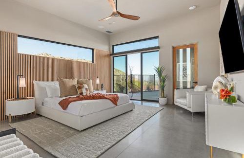 Yucca Valley House | Mirador by Fieldtrip: Modern Oasis with Scenic Views