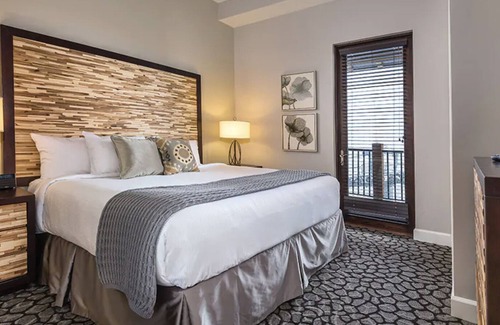 Park City Resort | Discover Canyons Park City - Ski In-Ski Out Access Awaits