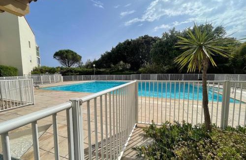 Sausset-les-Pins Apartment | CAP AZUR- Jardin, piscine et accès plage