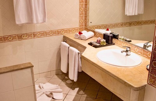 Mansoura Hotel | Stunning Cap Bon Kélibia Beach Hôtel & Spa with Ocean Views