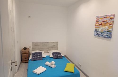 Figarella Apartment | Pet-Friendly Cap CORSE URIBELLINU: Oceanfront Retreat with Breakfast