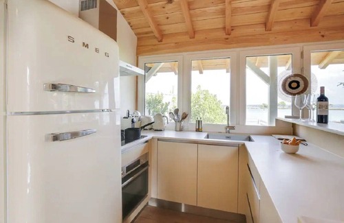 Cap-Ferret Villa | Cap-Ferret Coastal Bliss: Villa with Sea Views,Tranquil Garden,Luxury Amenities.