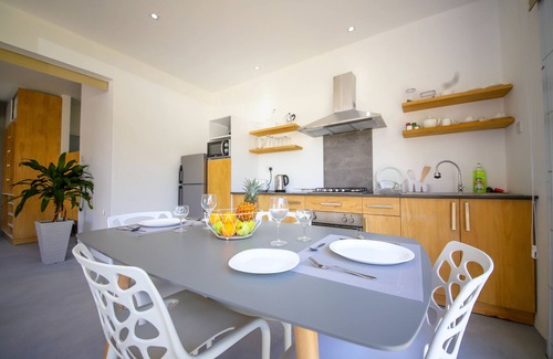 Bain Boeuf Apartment | Oceanfront Cap Heureux Villas: Guest Rated 9.6/10