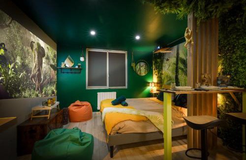 Limoux Apartment | Discover Cap Jungle Evasion: Family-Friendly with Netflix