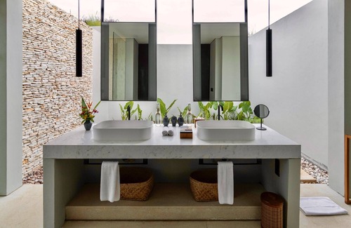 Southwest Sumba Resort | Discover Cap Karoso Sumba: Ocean Views & Spa Bliss