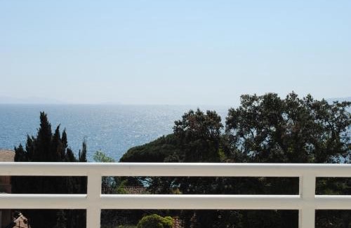 Cavaliere Beach Hotel | Oceanfront Cap Nègre Hôtel: Family-Friendly Getaway