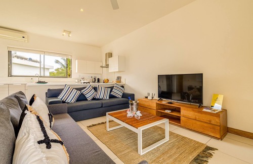 Wolmar Apartment | Cap Ouest - Oceanfront Penthouse Suite with Pool