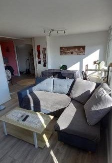 Tarbes Apartment | Inviting Cap Sud: Comfort with Pyrenees Views in City Center