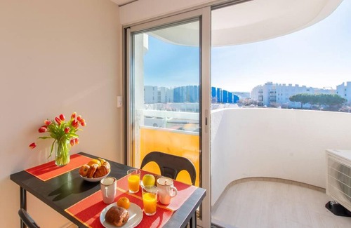 Le Couchant Apartment | Experience Ocean Views and Comfort at Cap sur le sud