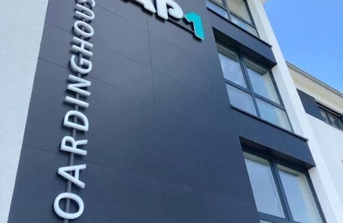 Baesweiler Apartment | Comfortable Stay at CAP1 Boardinghouse with Spa & Breakfast