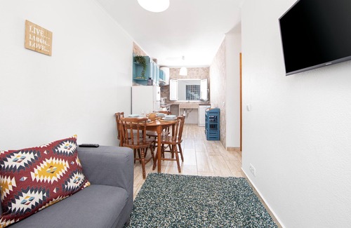 Costa de Caparica Apartment | Exceptional Caparica Beach Apartment with Ocean View & Spa