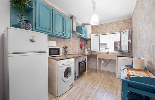 Costa de Caparica Apartment | Exceptional Caparica Beach Apartment with Ocean View & Spa