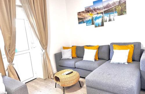 Costa de Caparica Villa | Discover Caparica Villa: Top-Rated Child-Friendly Retreat