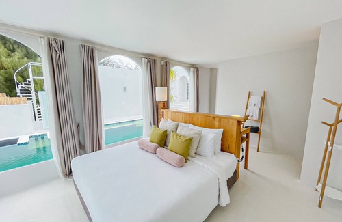 Sichon Hotel | Relax at Cape by Sichon Tesoro with Family-Friendly Perks