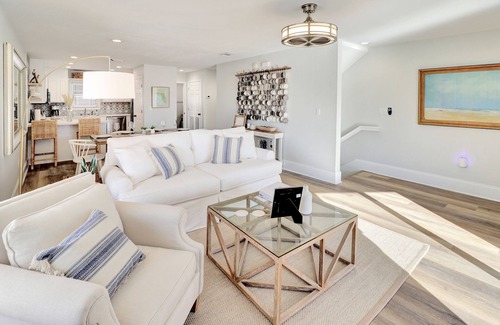 Port St. Joe House | Guest Rated 10/10: Cape Casa - Dog-friendly Retreat Steps from Beach