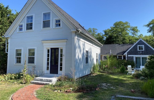 North Truro House | Experience Cape Cod Bliss Near Bay and Ocean Beaches
