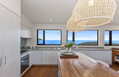 Apollo Bay House | Cape Patton Lot 5 - Architecturally Designed, Stunning Ocean Views