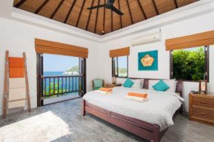 Ao Thian Og Villa | Escape to Cape Shark Villas: Oceanfront Bliss Awaiting You