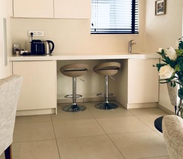 Somerset West Apartment | Experience Cape Vermeer: Oceanfront Bliss with Spa & Pool
