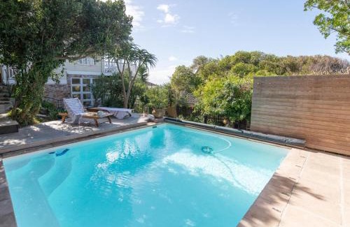 Muizenberg Villa | Oceanfront Elegance at Cape Weaver Muizenberg - 4 Star Stay