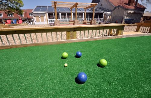 Hyannis Hotel | Discover Cape Winds Resort: Family-Friendly Fun Awaits!