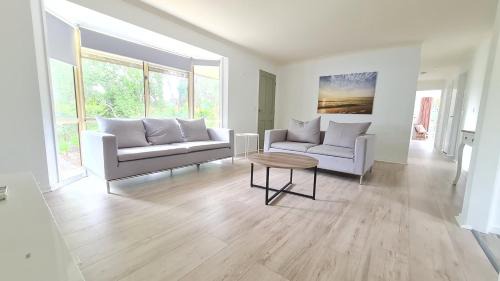 Capel Sound House | Family-Friendly Stay at Capelsound Beach House, Rated 8.8