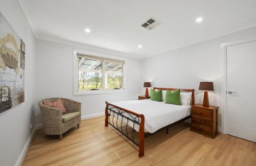 Lovedale House | Capercaillie Cottage