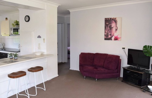South West Rocks House | Capeview 2 - Top floor unit perfect distance from everything you could need in South West Rocks.