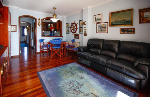 Empuriabrava Apartment | Capità Cabin - Premier Oceanfront Retreat with Spa & Pool