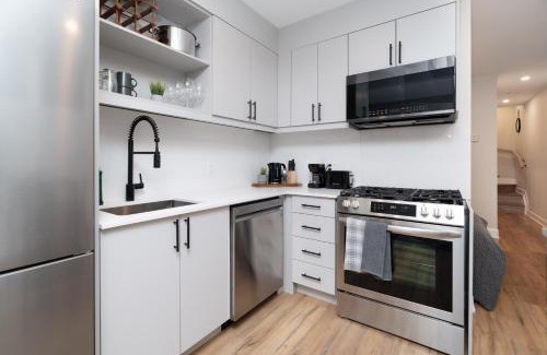 Ottawa Division Apartment | Family-Friendly Capital Apartments with Top Guest Ratings