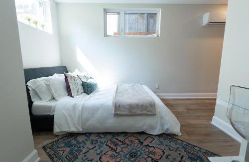 Ottawa Division Apartment | Family-Friendly Capital Apartments with Top Guest Ratings