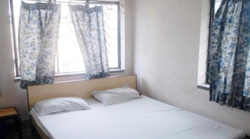 Dharmatala House | Budget-Friendly Capital Guest House with Family Amenities