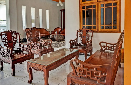 Blimbing Hotel | Budget-Friendly Capital O 1362 Ciliwung Guest House