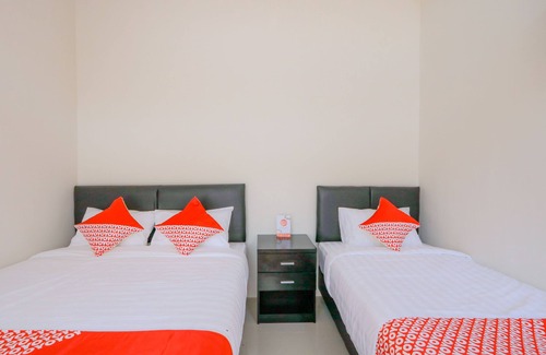 Jember Hotel | Budget-Friendly Stay at Capital O 2798 Semeru Residence