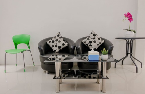 Jember Hotel | Budget-Friendly Stay at Capital O 2798 Semeru Residence