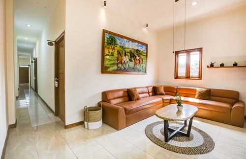 Cepu Hotel | Budget-Friendly Stay at Capital O 3461 Mystays with Breakfast