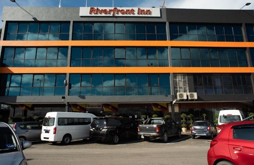 Bintulu Hotel | Budget-Friendly Stay at Capital O 90083 Riverfront Inn