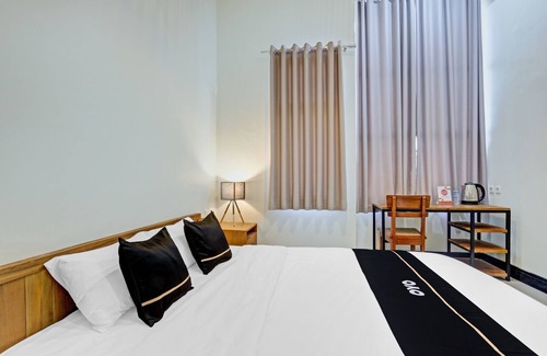 Blora Hotel | Budget-Friendly Stay at Capital O 90811 Myhome with Breakfast