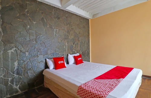 Ciater Hotel | Budget-Friendly Stays at Capital O 91741 Jayagiri Hotel