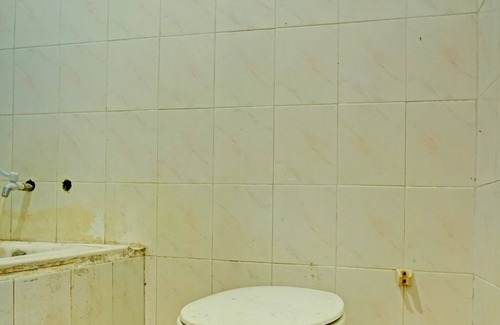Kota Sidikalang Hotel | Budget-Friendly Stay at Capital O 92214 Beristera Hotel