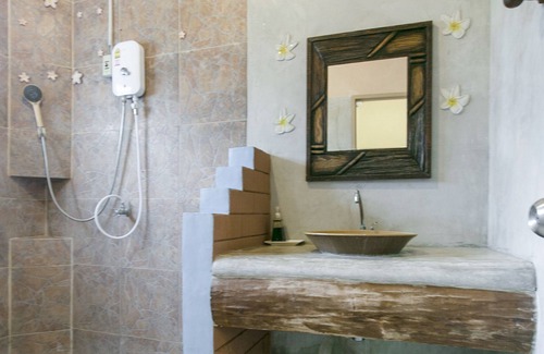 Hin Lek Fai Hotel | Family-Friendly Stay at Capital O 961 Baan Dow Chompoo Resort