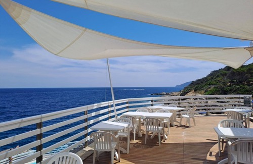 Capo D'arco Apartment | Explore Capo d'Arco La Terrazza: Pool, Breakfast & Family Fun